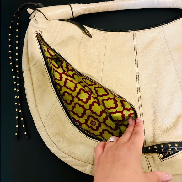 orYANY Leather Handbag Cream Shoulder Bag With Studded black Leather Accents - Picture 3 of 10